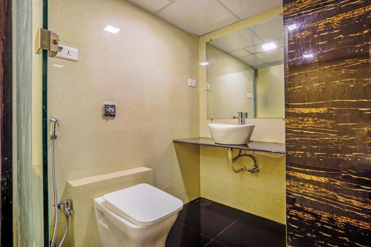 Bkc Corporate Hostel Ac Dormitory Мумбаї Екстер'єр фото